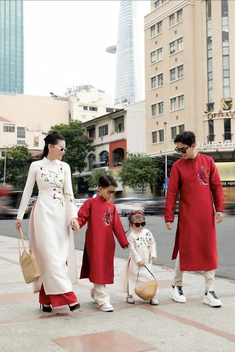 Ảnh vui sao Việt 23-1: hoa hậu Đỗ Mỹ Linh trêu chồng - Ảnh 5. Ảnh vui sao Việt 23-1: hoa hậu Đỗ Mỹ Linh trêu chồng - Ảnh 5.