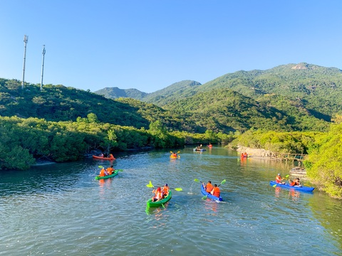 Khánh Hòa đón 431.800 lượt khách dịp Tết Nguyên Đán 2023 - Ảnh 3. Khánh Hòa đón 431.800 lượt khách dịp Tết Nguyên Đán 2023 - Ảnh 3.