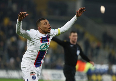 Mbappe ghi 5 bàn thắng giúp PSG 'đại thắng' - Ảnh 1. Mbappe ghi 5 bàn thắng giúp PSG 'đại thắng' - Ảnh 1.