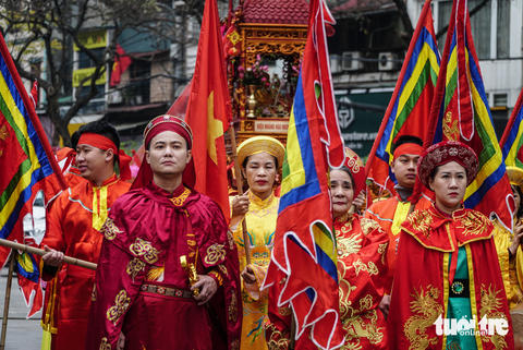 Tái hiện hình ảnh Vua Quang Trung trong lễ hội Đống Đa - Ảnh 4. Tái hiện hình ảnh Vua Quang Trung trong lễ hội Đống Đa - Ảnh 4.