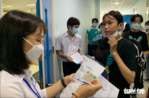 Có nên luyện thi đánh giá năng lực? - Ảnh 1. Có nên luyện thi đánh giá năng lực? - Ảnh 1.