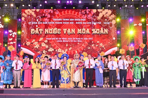 234 năm chiến thắng Ngọc Hồi - Đống Đa: Đất nước vạn mùa xuân - Ảnh 9. 234 năm chiến thắng Ngọc Hồi - Đống Đa: Đất nước vạn mùa xuân - Ảnh 9.
