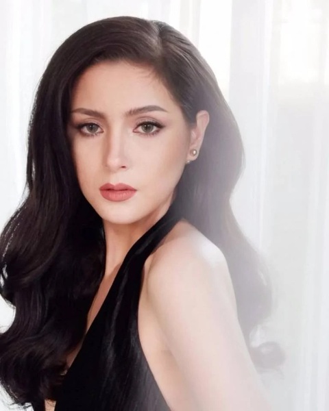 Hoa hậu Thái Lan từng tố ban tổ chức Miss World đóng phim phát trên VTV9 - Ảnh 1. Hoa hậu Thái Lan từng tố ban tổ chức Miss World đóng phim phát trên VTV9 - Ảnh 1.