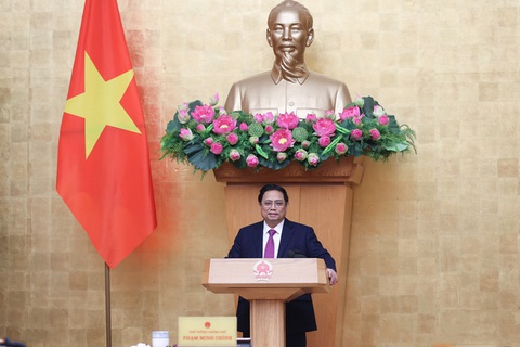 Thủ tướng: Rà soát nguồn tăng thu để tập trung tăng lương - Ảnh 1. Thủ tướng: Rà soát nguồn tăng thu để tập trung tăng lương - Ảnh 1.