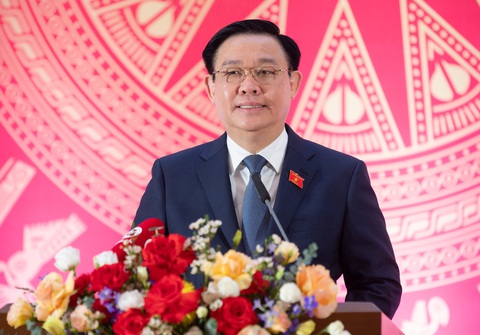 Chủ tịch Quốc hội: Tết này đầm ấm, vui tươi và rất an toàn - Ảnh 1. Chủ tịch Quốc hội: Tết này đầm ấm, vui tươi và rất an toàn - Ảnh 1.