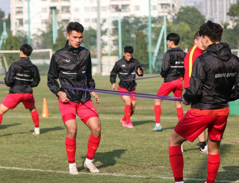 U20 Việt Nam nỗ lực có kết quả tốt tại VCK U20 châu Á 2023 - Ảnh 3. U20 Việt Nam nỗ lực có kết quả tốt tại VCK U20 châu Á 2023 - Ảnh 3.