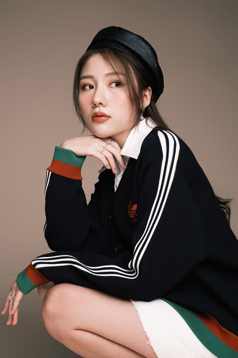Em gái Trấn Thành tình tứ bên Song Luân, liệu có phim giả tình thật? - Ảnh 4. Em gái Trấn Thành tình tứ bên Song Luân, liệu có phim giả tình thật? - Ảnh 4.