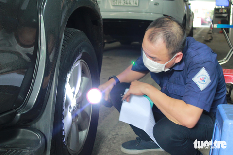 Sau Tết, đăng kiểm ở TP.HCM không xảy ra ùn ứ - Ảnh 3. Sau Tết, đăng kiểm ở TP.HCM không xảy ra ùn ứ - Ảnh 3.