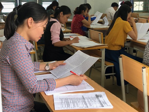 Thi tốt nghiệp THPT 2023 ra sao? - Ảnh 1. Thi tốt nghiệp THPT 2023 ra sao? - Ảnh 1.