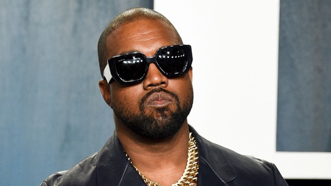 Con trai gốc Việt của Angelina Jolie lại đâm móp ô tô; Kanye West khoe giá trị tài sản gần 3 tỉ USD - Ảnh 4. Con trai gốc Việt của Angelina Jolie lại đâm móp ô tô; Kanye West khoe giá trị tài sản gần 3 tỉ USD - Ảnh 4.