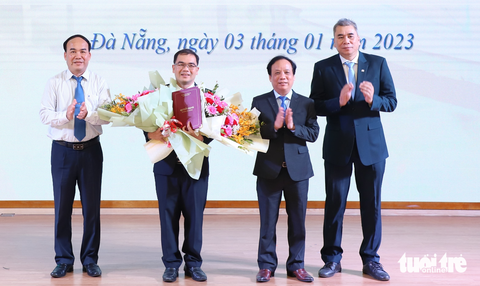 Trường đại học Bách khoa - Đại học Đà Nẵng có tân hiệu trưởng 41 tuổi - Ảnh 1. Trường đại học Bách khoa - Đại học Đà Nẵng có tân hiệu trưởng 41 tuổi - Ảnh 1.