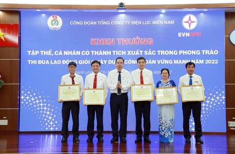Công đoàn góp phần giúp EVNSPC hoàn thành nhiệm vụ sản xuất, kinh doanh - Ảnh 5. Công đoàn góp phần giúp EVNSPC hoàn thành nhiệm vụ sản xuất, kinh doanh - Ảnh 5.