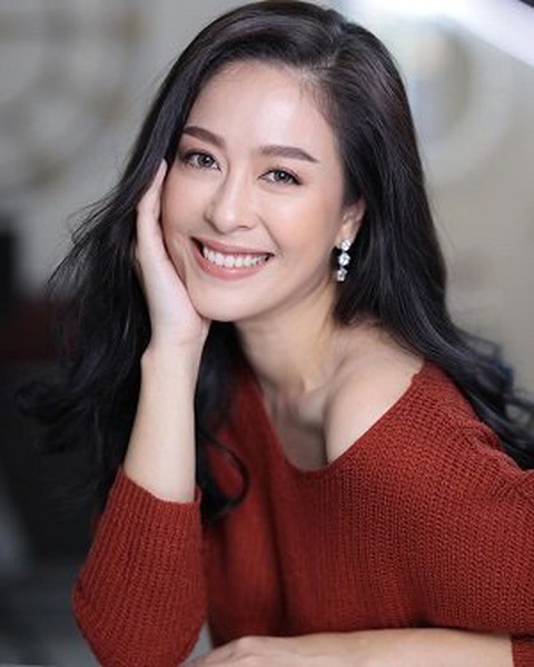 Hai hoa hậu Thái ẩn mình chờ báo thù trong Bóng tối cuộc tình - Ảnh 3. Hai hoa hậu Thái ẩn mình chờ báo thù trong Bóng tối cuộc tình - Ảnh 3.