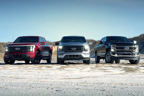 Bán tải Ford tiếp tục thống trị thị trường sau 40 năm, Ranger và Ranger Raptor được đặt kỳ vọng lớn - Ảnh 1. Bán tải Ford tiếp tục thống trị thị trường sau 40 năm, Ranger và Ranger Raptor được đặt kỳ vọng lớn - Ảnh 1.