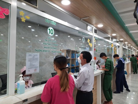 TP.HCM: Phấn đấu hình thành trung tâm y tế chuyên sâu khu vực phía Nam và ASEAN - Ảnh 1. TP.HCM: Phấn đấu hình thành trung tâm y tế chuyên sâu khu vực phía Nam và ASEAN - Ảnh 1.