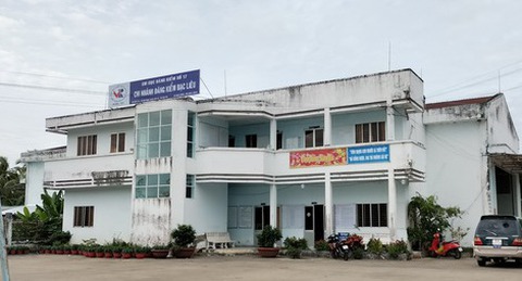 Đăng kiểm xe cả tuần chưa xong vì chi nhánh... chưa có dấu - Ảnh 1. Đăng kiểm xe cả tuần chưa xong vì chi nhánh... chưa có dấu - Ảnh 1.