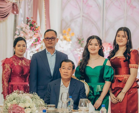 Ông Hun Sen ra tối hậu thư cho cháu trai: Bỏ cô nhân tình hoặc chú sa thải cháu - Ảnh 1. Ông Hun Sen ra tối hậu thư cho cháu trai: Bỏ cô nhân tình hoặc chú sa thải cháu - Ảnh 1.