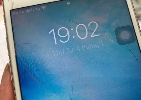MobiFone lại mất sóng nhiều nơi ở TP.HCM - Ảnh 2. MobiFone lại mất sóng nhiều nơi ở TP.HCM - Ảnh 2.