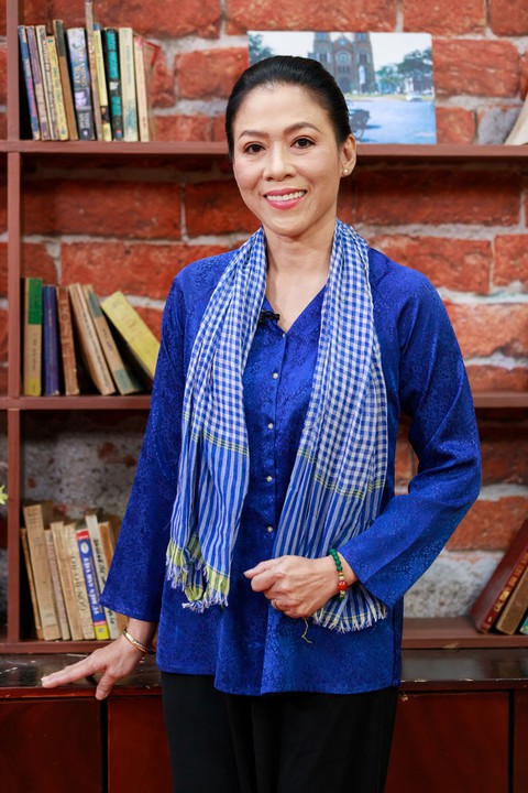 Mỹ Dung, nữ phụ lam lũ bất hạnh trên phim, kể về đời thực viên mãn - Ảnh 3. Mỹ Dung, nữ phụ lam lũ bất hạnh trên phim, kể về đời thực viên mãn - Ảnh 3.