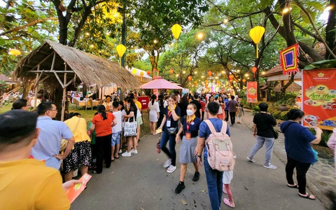 Saigontourist Group nhận giải thưởng ‘Lễ hội ẩm thực đặc sắc nhất châu Á 2022’ - Ảnh 2. Saigontourist Group nhận giải thưởng ‘Lễ hội ẩm thực đặc sắc nhất châu Á 2022’ - Ảnh 2.