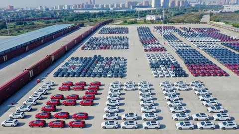 Không phải Tesla, thương hiệu này mới là ông trùm xe điện năm qua - Ảnh 2.