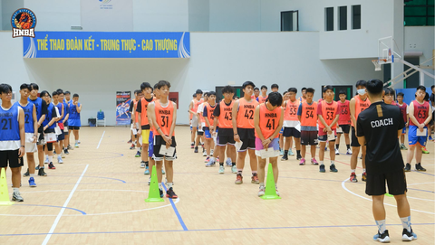 Hanoi Buffaloes ươm mầm tài năng bóng rổ trẻ - Ảnh 1. Hanoi Buffaloes ươm mầm tài năng bóng rổ trẻ - Ảnh 1.