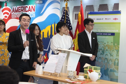Năm 2022, TP.HCM chi 10.000 tỉ đồng cho khoa học công nghệ - Ảnh 2. Năm 2022, TP.HCM chi 10.000 tỉ đồng cho khoa học công nghệ - Ảnh 2.