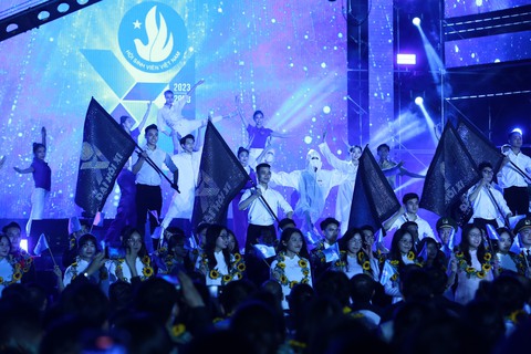 73 năm Hội Sinh viên Việt Nam là bạn đồng hành với sinh viên - Ảnh 1. 73 năm Hội Sinh viên Việt Nam là bạn đồng hành với sinh viên - Ảnh 1.