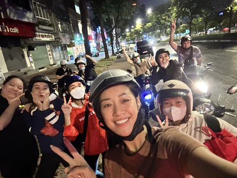 Ảnh vui sao Việt 7-1: Đan Trường, Cẩm Ly ngày ấy - bây giờ - Ảnh 8. Ảnh vui sao Việt 7-1: Đan Trường, Cẩm Ly ngày ấy - bây giờ - Ảnh 8.