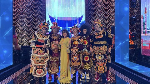 Hậu trường vui nhộn của Táo Quân 2023 - Ảnh 8. Hậu trường vui nhộn của Táo Quân 2023 - Ảnh 8.