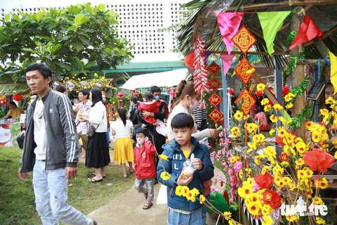 Con của công nhân đón Tết sớm ở Đà Nẵng, thương ơi là thương - Ảnh 10. Con của công nhân đón Tết sớm ở Đà Nẵng, thương ơi là thương - Ảnh 10.