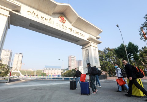 Trung Quốc mở cửa biên giới Lào Cai: Chúng tôi luôn sẵn sàng trong ba năm qua - Ảnh 3. Trung Quốc mở cửa biên giới Lào Cai: Chúng tôi luôn sẵn sàng trong ba năm qua - Ảnh 3.