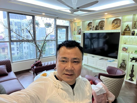 Ảnh vui sao Việt 8-1: Vợ chồng Huy Trần - Ngô Thanh Vân vui nhộn - Ảnh 8. Ảnh vui sao Việt 8-1: Vợ chồng Huy Trần - Ngô Thanh Vân vui nhộn - Ảnh 8.