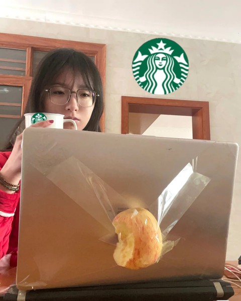 Ảnh vui 9-1: Tá hỏa với chỗ ngủ êm ái của thần cồn - Ảnh 5. Ảnh vui 9-1: Tá hỏa với chỗ ngủ êm ái của thần cồn - Ảnh 5.