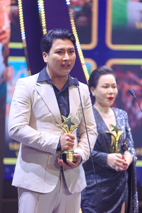 Bốn học trò của nghệ sĩ Minh Nhí nhận giải Ngôi sao xanh 2022 là ai? - Ảnh 3. Bốn học trò của nghệ sĩ Minh Nhí nhận giải Ngôi sao xanh 2022 là ai? - Ảnh 3.