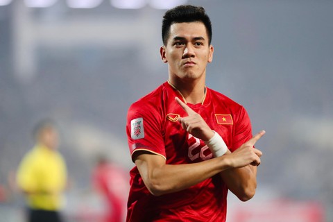 Đánh bại Indonesia, Việt Nam vào chung kết AFF Cup 2022 - Ảnh 1. Đánh bại Indonesia, Việt Nam vào chung kết AFF Cup 2022 - Ảnh 1.
