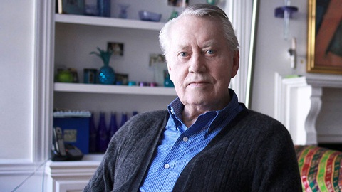 Chuck Feeny, tỉ phú trao hết 8 tỉ USD làm từ thiện, qua đời - Ảnh 1. Tỉ phú người Mỹ Chuck Feeney - Ảnh: medalofphilanthropy.org