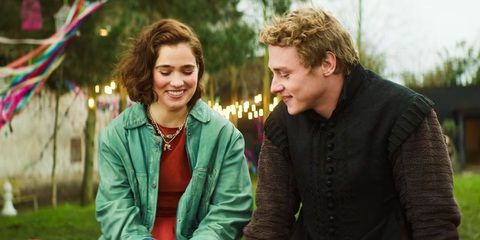 Những tình yêu sét đánh đáng nhớ trên màn ảnh - Ảnh 4. Love at First Sight gây ấn tượng nhờ cách kể chuyện mới lạ - Ảnh: Netflix