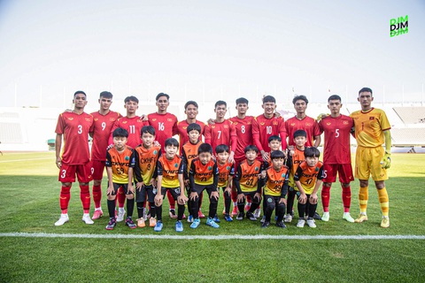 Đội hình U18 Việt Nam ra sân đối đầu U18 Morocco - Ảnh: DJ Management Đội hình U18 Việt Nam ra sân đối đầu U18 Morocco - Ảnh: DJ Management