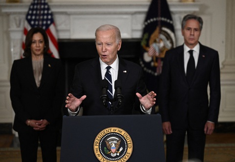 Tổng thống Mỹ Joe Biden cho biết sẵn sàng triển khai thêm khí tài để hỗ trợ Israel - Ảnh: AFP Tổng thống Mỹ Joe Biden cho biết sẵn sàng triển khai thêm khí tài để hỗ trợ Israel - Ảnh: AFP