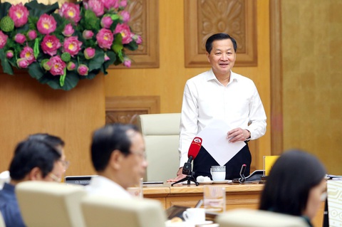 Phó Thủ tướng chốt thời hạn trình phương án điều chỉnh giá điện, dịch vụ y tế - Ảnh 1. Phó thủ tướng chủ trì cuộc họp điều hành giá - Ảnh: VGP