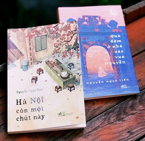 Hai cuốn sách mới nhất của nhà văn Nguyễn Ngọc Tiến Ảnh: ĐẬU DUNG Hai cuốn sách mới nhất của nhà văn Nguyễn Ngọc Tiến - Ảnh: ĐẬU DUNG