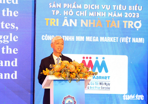 TP.HCM khắc phục sự trì trệ, đùn đẩy trách nhiệm để hỗ trợ doanh nghiệp - Ảnh 1. Phó chủ tịch UBND TP.HCM Võ Văn Hoan cam kết TP.HCM khắc phục hiện tượng trì trệ, đùn đẩy trách nhiệm để hỗ trợ doanh nghiệp - Ảnh: NGỌC HIỂN