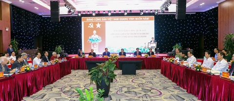 Thứ 'vi trùng rất độc' cần chống trong công tác cán bộ - Ảnh 3. Quang cảnh buổi hội thảo - Ảnh: P.HẢI