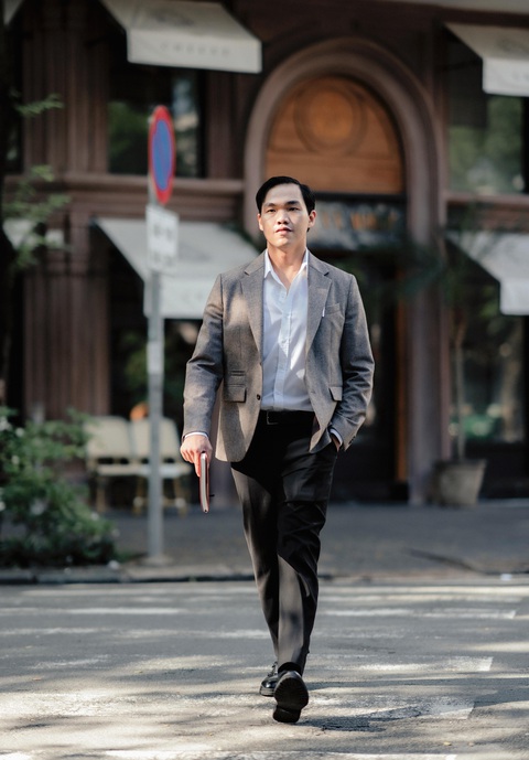 Đạo diễn gốc Việt - William Đỗ thắng giải Global Short 2022 về nước làm phim - Ảnh 1. Đạo diễn William Đỗ về nước lập nghiệp