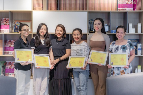 Minh Trang Academy chú trọng thực hành, tận tâm giảng dạy - Ảnh 2. Minh Trang Academy chú trọng thực hành, tận tâm giảng dạy - Ảnh 2.