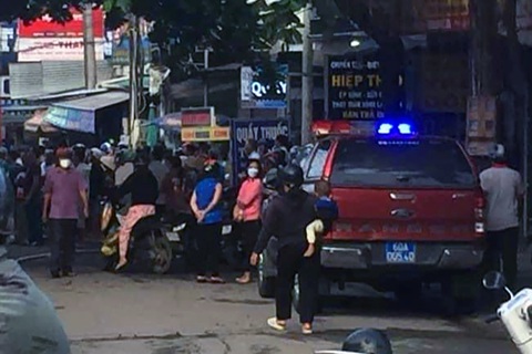 Một người đàn ông châm lửa tự thiêu nghi do mâu thuẫn tình cảm - Ảnh 1. Vụ người đàn ông tự thiêu gây xôn xao dư luận tại địa phương - Ảnh: CTV