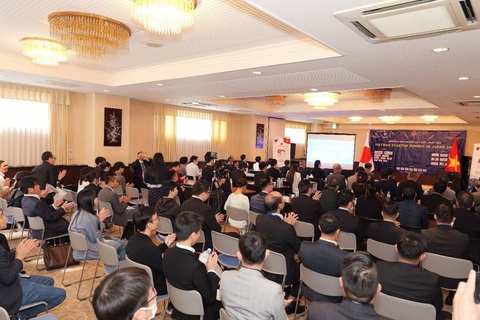 Quang cảnh buổi diễn đàn. Ảnh: M.M Quang cảnh buổi diễn đàn - Ảnh: M.M.