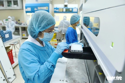 Tin tức sáng 17-10: TP.HCM kiến nghị thành lập khu công nghiệp y - dược; 9 tháng nhập hơn 94.000 ôtô - Ảnh 1. Việt Nam được đánh giá là quốc gia có tiềm năng về dược liệu, nền y học cổ truyền, sản xuất được vắc xin và phát triển hóa dược nhưng tiềm năng này chưa được khai thác xứng đáng - Ảnh: DUYÊN PHAN