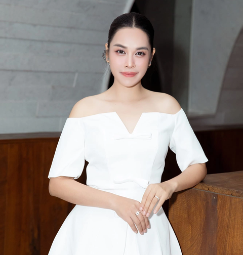 Ca sĩ Ngọc Mai cùng các học trò đồng hành cùng con em bệnh nhân ung thư - Ảnh: Facebook Lê Như Ngọc Mai Ca sĩ Ngọc Mai cùng các học trò đồng hành cùng con em bệnh nhân ung thư - Ảnh: Facebook Lê Như Ngọc Mai